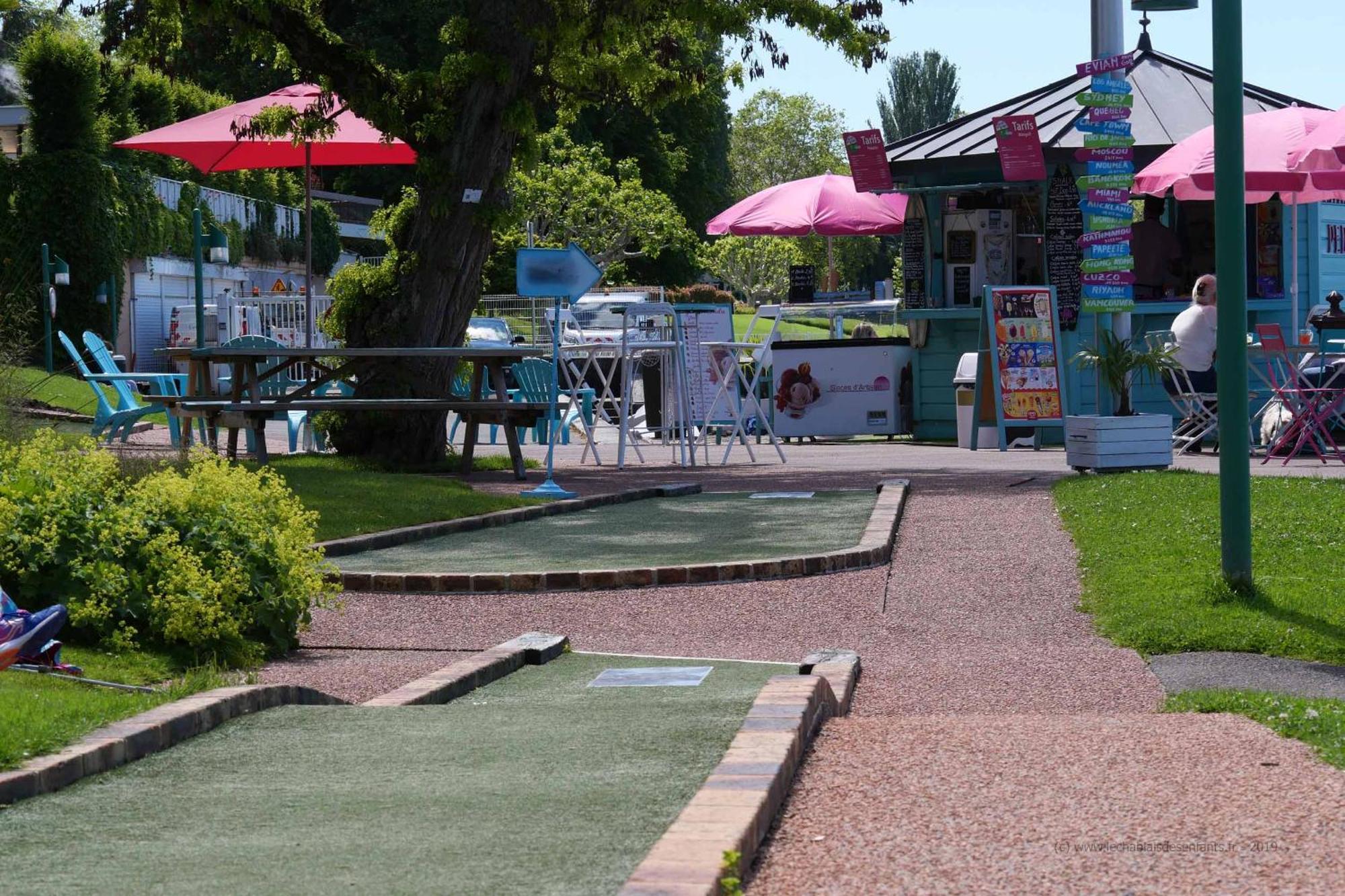 Maison Familiale Vue Lac Avec Jardin - A 10Mn Du Lac Et Stations De Ski Apartment Publier Ngoại thất bức ảnh